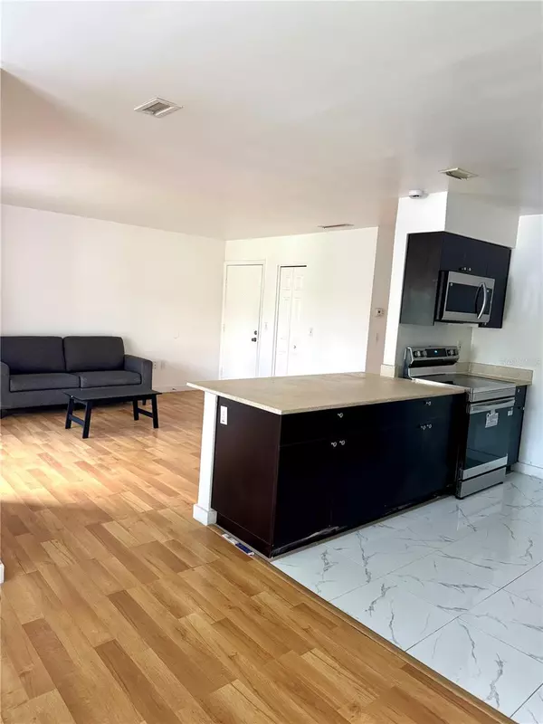 Largo, FL 33774,13300 WALSINGHAM RD #162