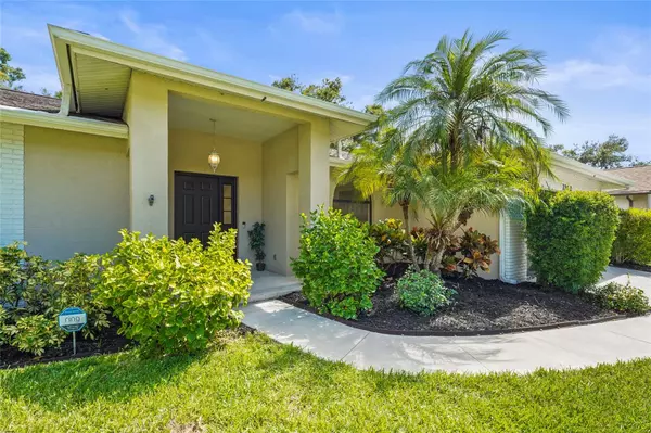 Sarasota, FL 34232,2162 CORK OAK ST