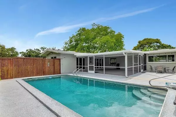 Sarasota, FL 34234,5310 N TUTTLE AVE