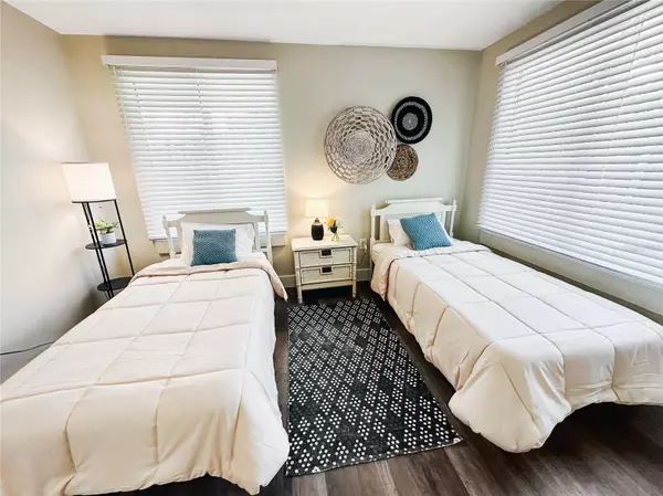 Sarasota, FL 34243,339 SUWANEE AVE