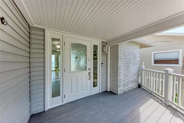 Anna Maria, FL 34216,893 N SHORE DR