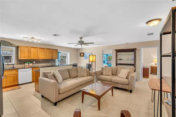 Sarasota, FL 34234,3617 IROQUOIS AVE