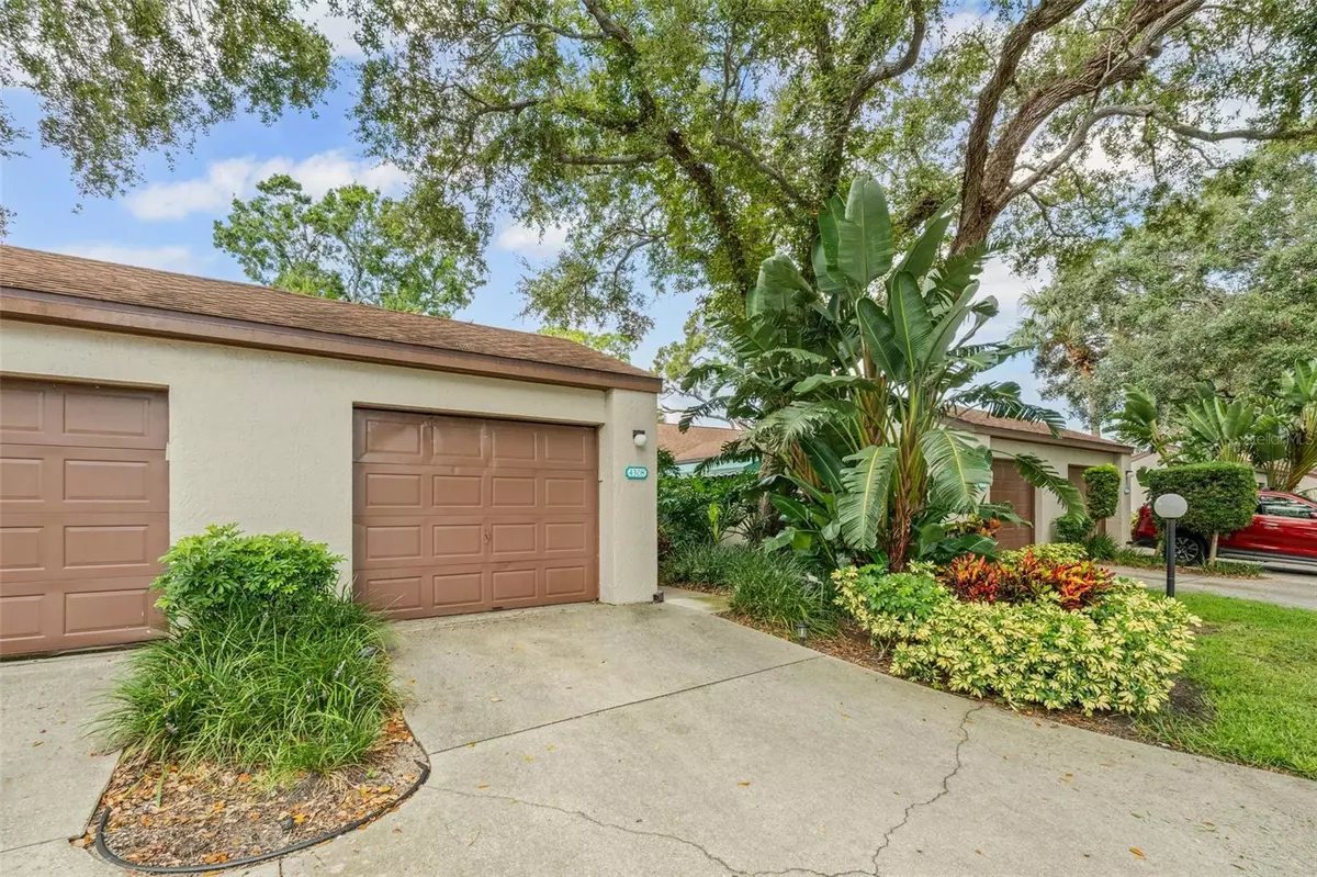 Bradenton, FL 34209,4308 PARK LAKE TER S #7
