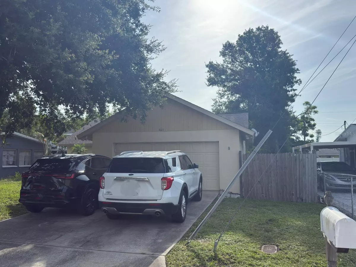 Bradenton, FL 34207,4607 21ST ST W