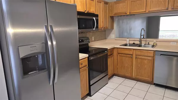 Bradenton, FL 34203,4638 SABAL KEY DR