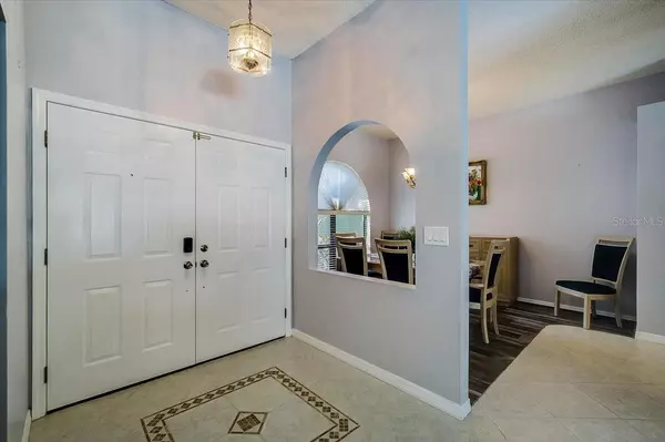 Sarasota, FL 34243,4911 79TH AVENUE PLZ E