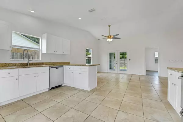 Winter Haven, FL 33881,153 REBECCA DR NE