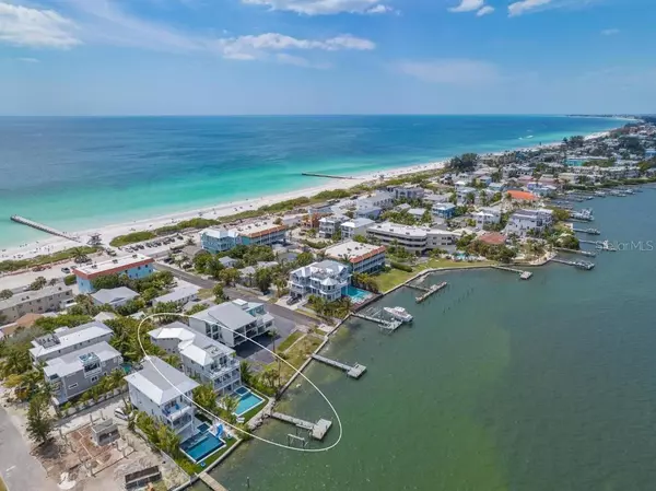 Bradenton Beach, FL 34217,112 11TH ST S