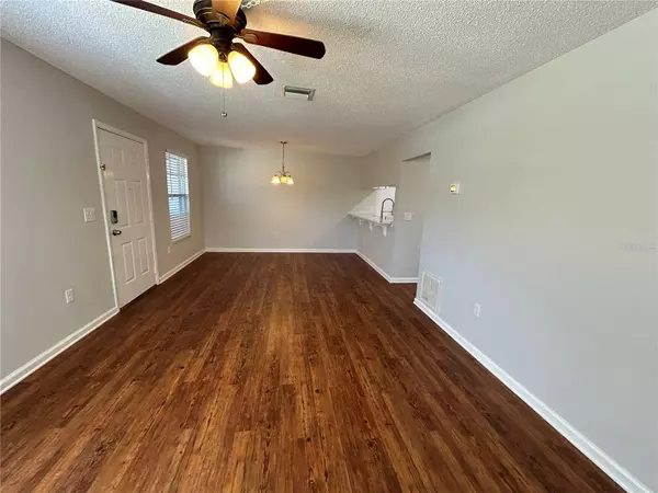 Bradenton, FL 34210,3525 59TH AVE W #3525