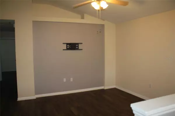 Lakewood Ranch, FL 34202,6309 ROSEFINCH CT #201