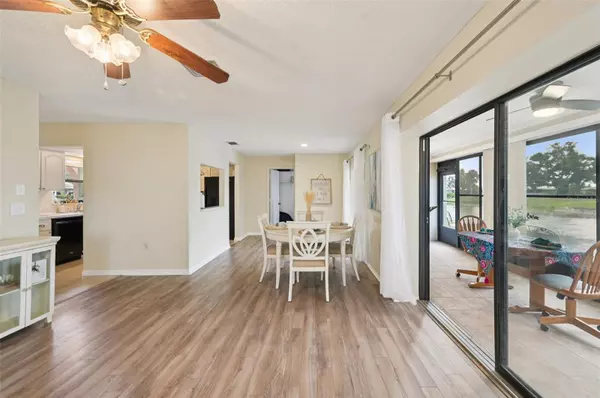 Venice, FL 34293,1743 LAKE PL #1743-B