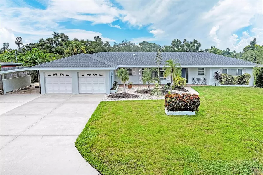 2705 S BRINK AVE, Sarasota, FL 34239