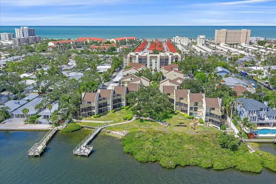 6157 MIDNIGHT PASS RD #G21, Sarasota, FL 34242