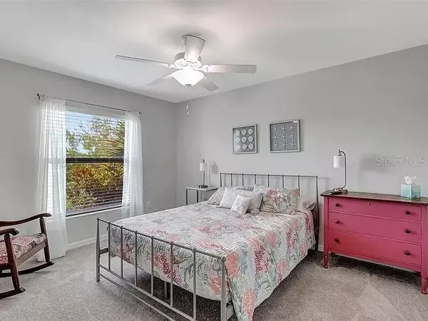 Bradenton, FL 34211,5577 PALMER CIR #206