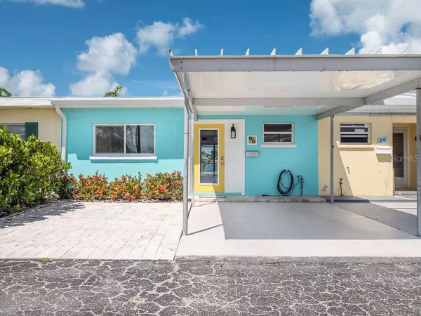 18 SEASIDE CT, Holmes Beach, FL 34217