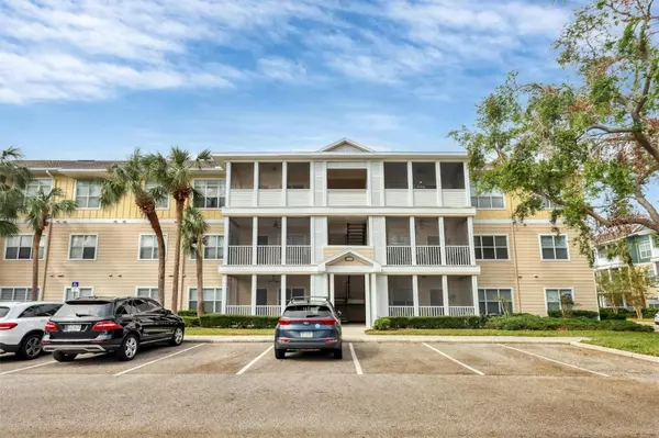 Bradenton, FL 34210,4802 51ST ST W #119