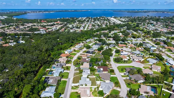 Bradenton, FL 34209,6804 23RD AVE W
