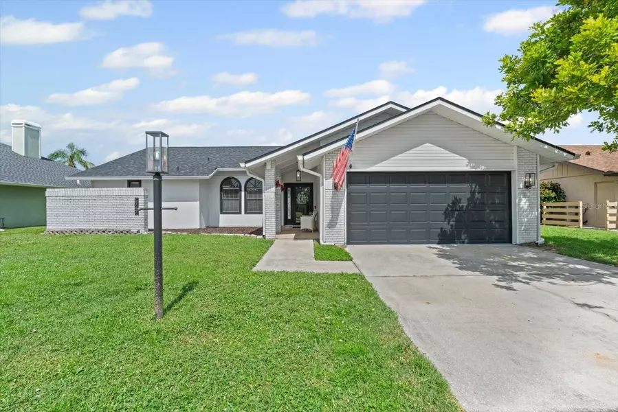 5747 39TH STREET CIR E, Bradenton, FL 34203