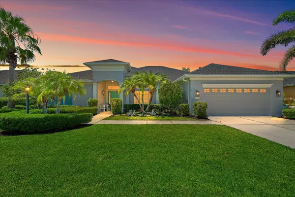 8015 SPRING MARSH DR, Bradenton, FL 34201