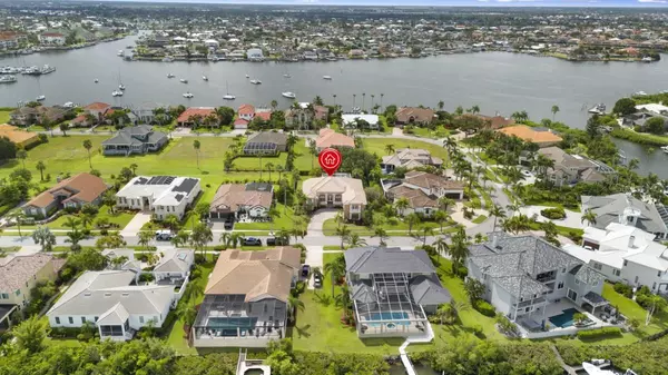 Apollo Beach, FL 33572,6408 RUBIA CIR
