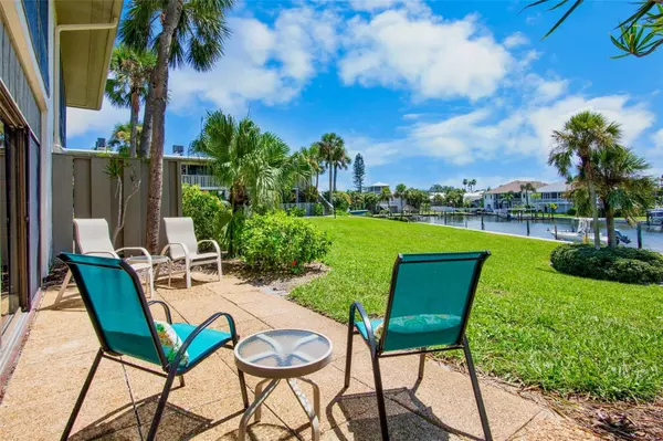 Holmes Beach, FL 34217,6500 FLOTILLA DR #212