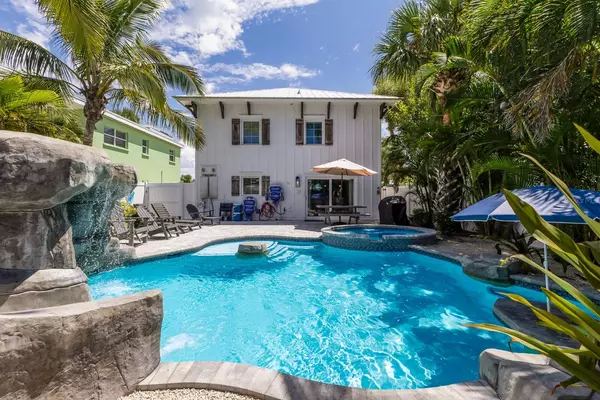 Sarasota, FL 34242,344 CANAL RD