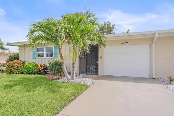 Bradenton, FL 34209,7216 11TH AVE W #203