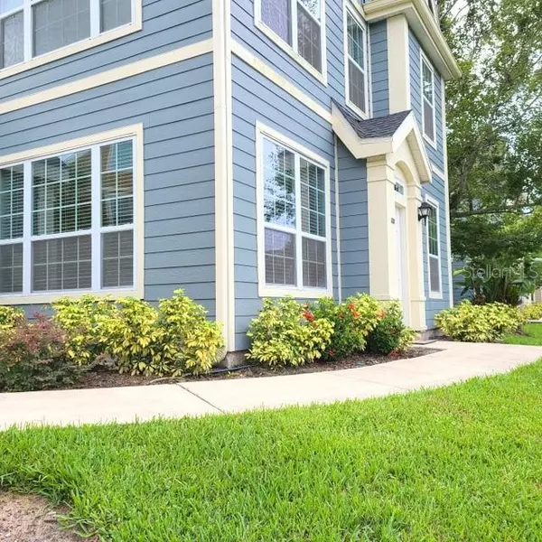 Sarasota, FL 34233,5560 ROSEHILL RD #103