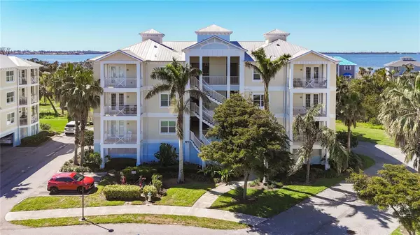 7810 34TH AVE W #103, Bradenton, FL 34209