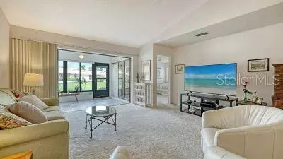 Sarasota, FL 34231,7170 WOOD CREEK DR #40