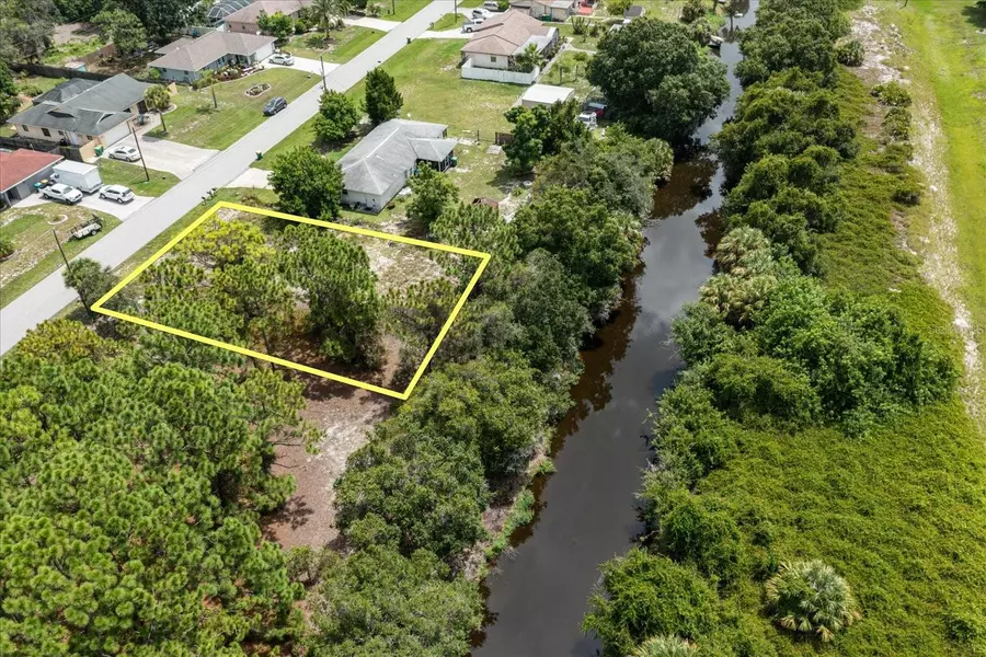 10485 GREENWAY AVE, Englewood, FL 34224
