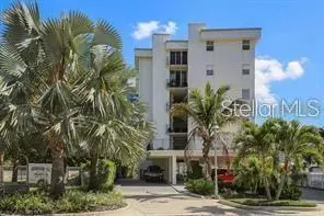 Sarasota, FL 34236,660 GOLDEN GATE PT #41
