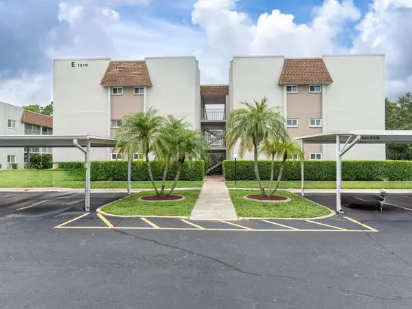 Sarasota, FL 34232,1310 GLEN OAKS DR E #183E