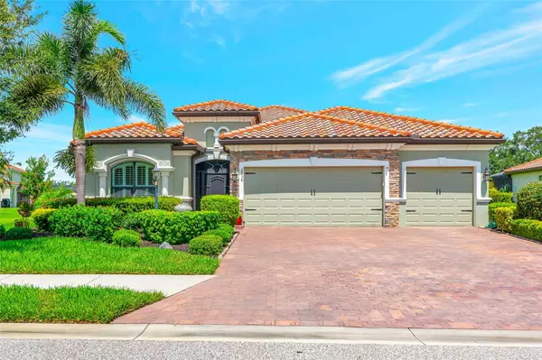 2938 DESERT PLAIN CV, Bradenton, FL 34211