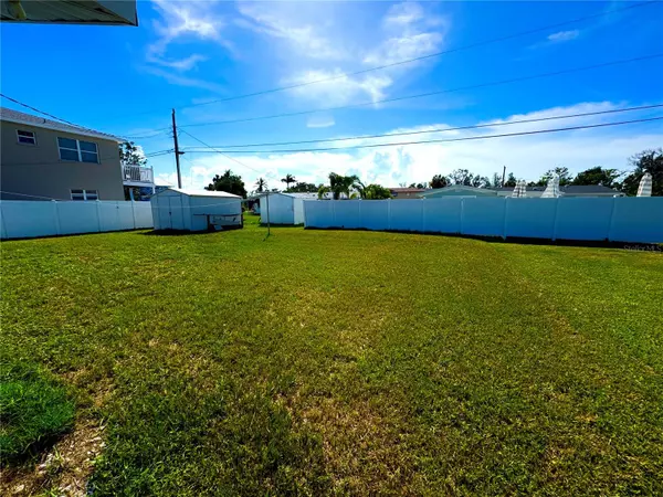 Bradenton, FL 34210,3724 117TH ST W