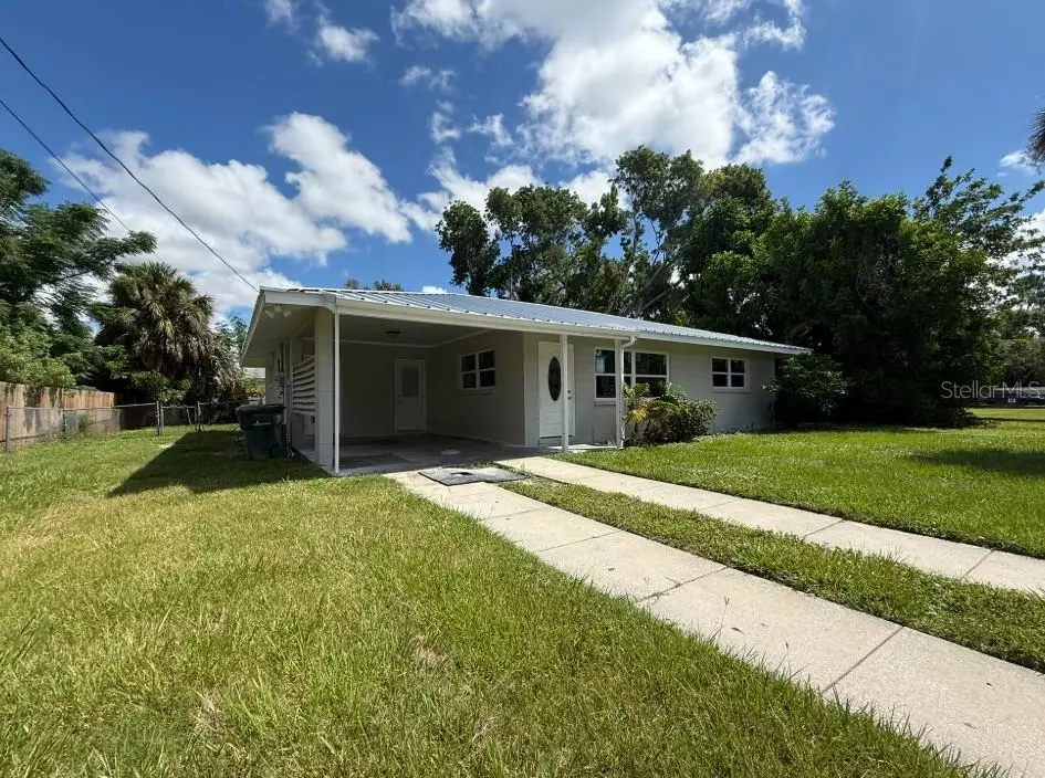 Sarasota, FL 34231,2443 EUGENE ST