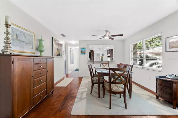 Sarasota, FL 34231,2304 LARK LN #23