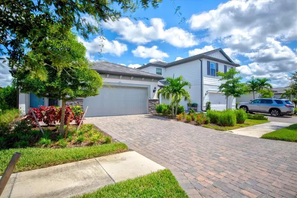 Nokomis, FL 34275,6240 WINDING PINE DR