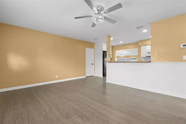 St Petersburg, FL 33709,5429 57TH AVE N