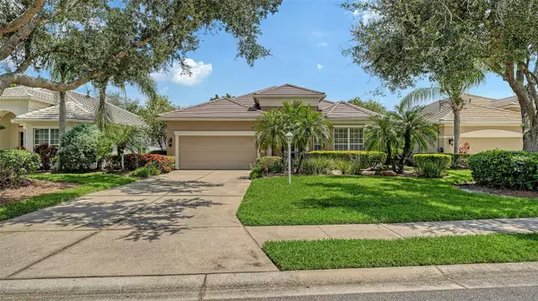 6909 LENNOX PL, Bradenton, FL 34201