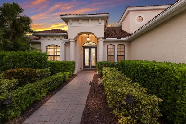 Sarasota, FL 34241,4668 TUSCANA DR