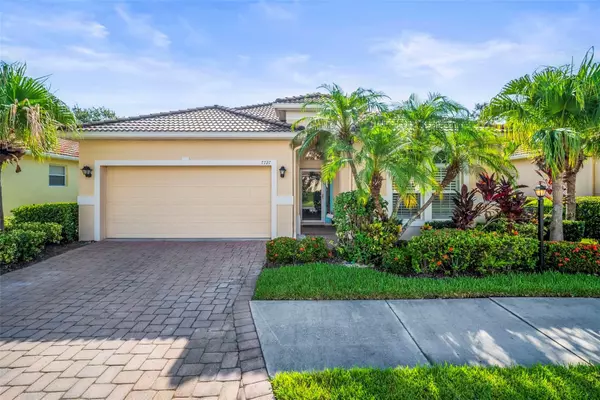 Sarasota, FL 34243,7727 33RD ST E