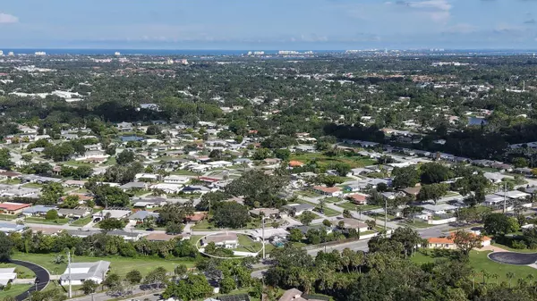Sarasota, FL 34231,6717 ROXBURY DR