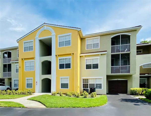 Sarasota, FL 34235,5551 BENTGRASS DR #11-303