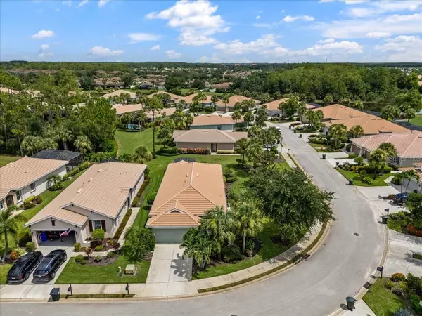 Fort Myers, FL 33913,10662 CAMARELLE CIR