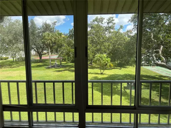 Bradenton, FL 34207,205 46TH AVENUE TER W #427