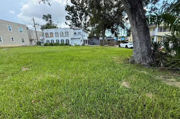 Bradenton, FL 34205,1515 7TH AVE W