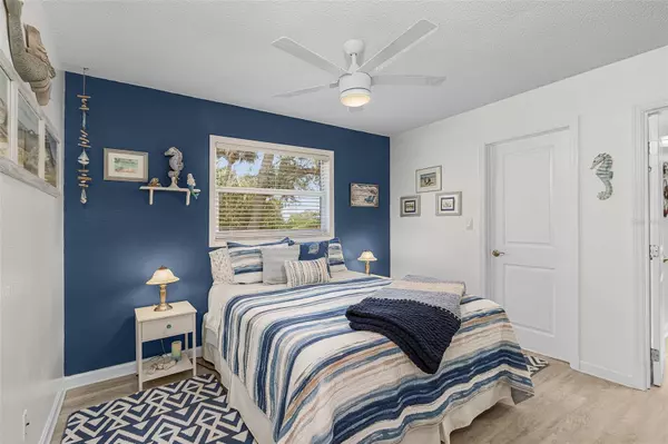 St James City, FL 33956,2368 DATE ST