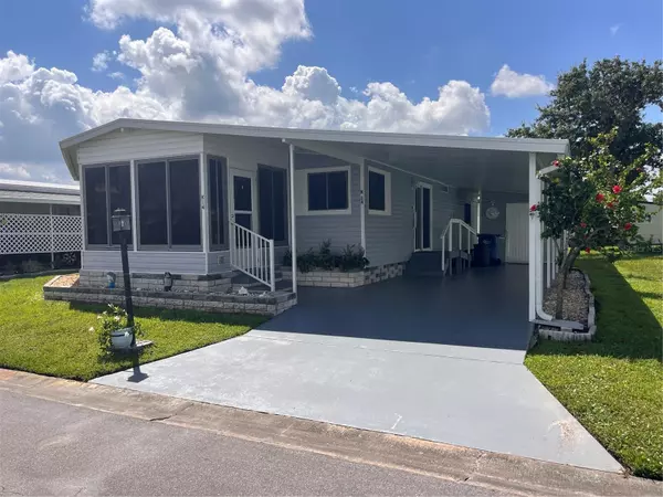 Bradenton, FL 34203,5316 53RD AVE E #K14
