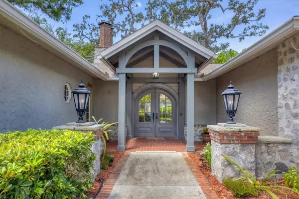 Sarasota, FL 34231,3920 RED ROCK WAY